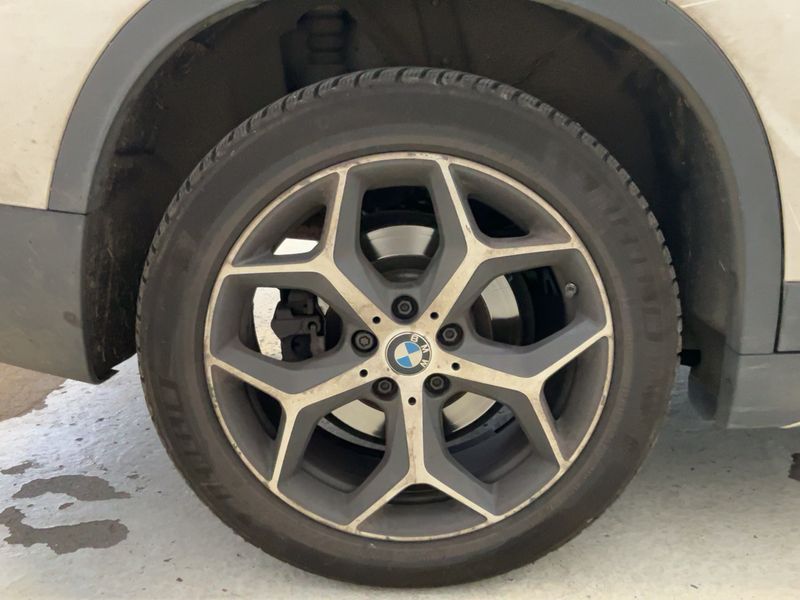 BMW X1 sDrive 20i xLine 2019 – снимка 9