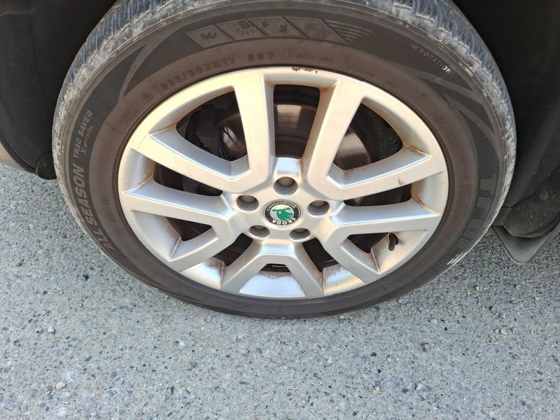 Skoda Yeti 2.0 TDI Elegance 4x4 2011 – снимка 48