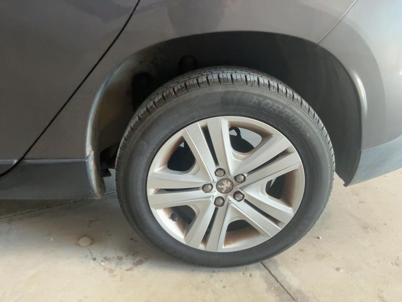 Peugeot 2008 1.2 VTi Style 2017 – снимка 5