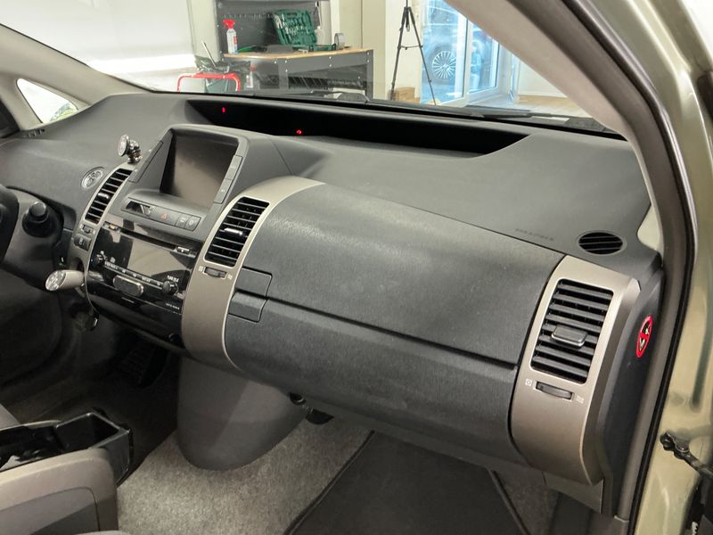 Toyota Prius 1.5 Sol 2009 – снимка 32