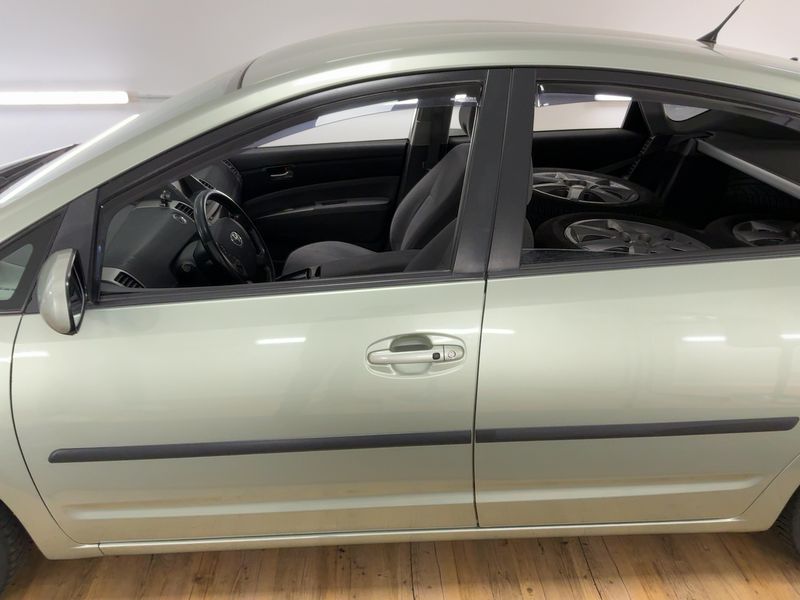 Toyota Prius 1.5 Sol 2009 – снимка 4