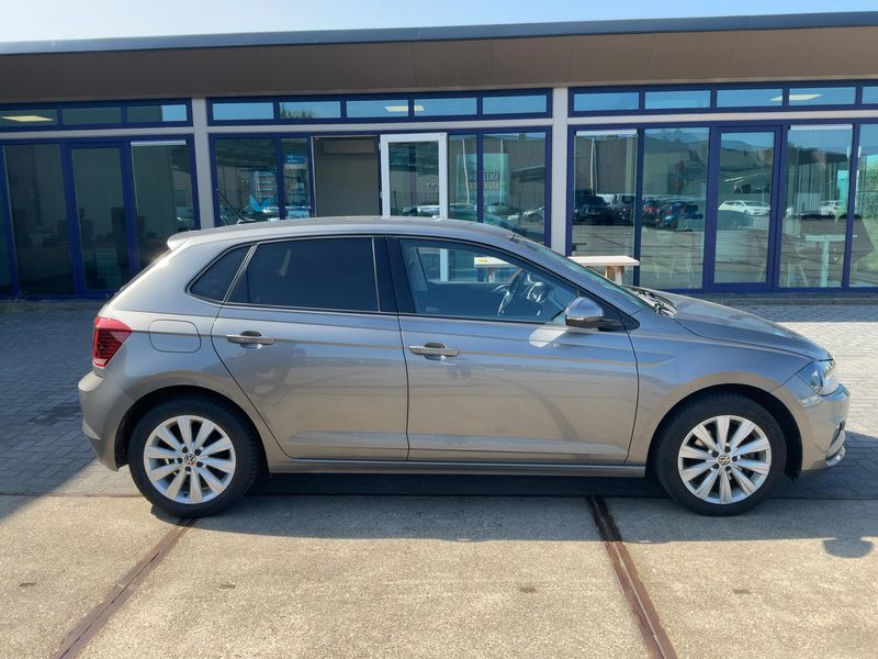 Volkswagen Polo 1.6 TDI Comfortline 2018 – снимка 10