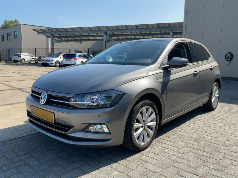 Volkswagen Polo 1.6 TDI Comfortline 2018 – снимка 1