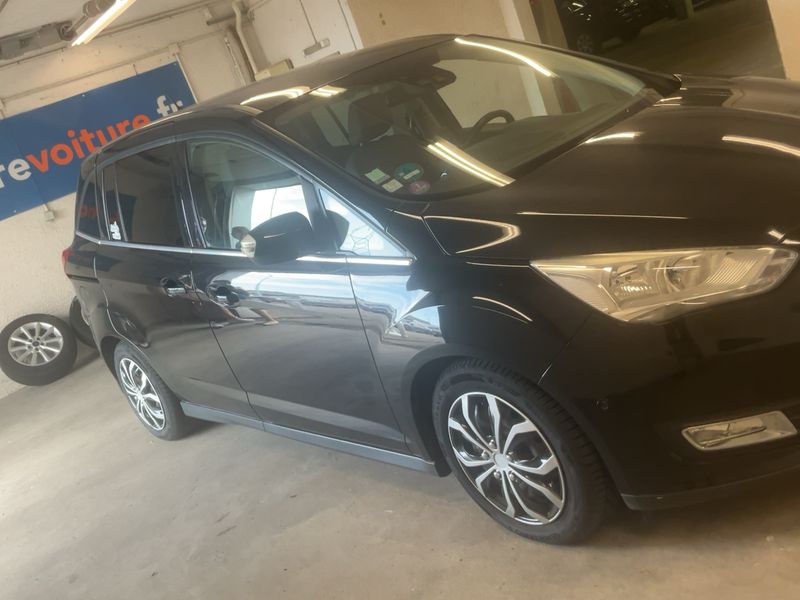 Ford Grand C-Max 1.5 EcoBoost Titanium 2015 – снимка 12
