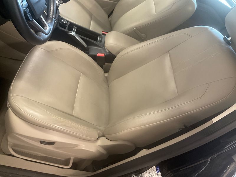 Ford Grand C-Max 1.5 EcoBoost Titanium 2015 – снимка 24