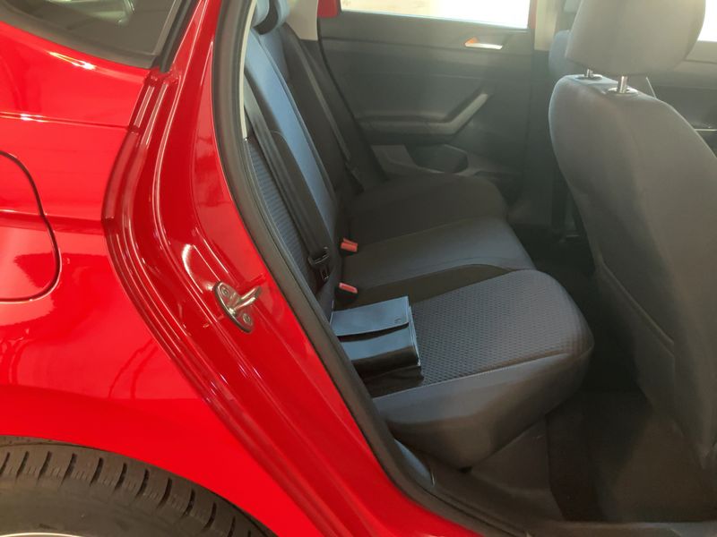 Volkswagen Polo 1.0 TSI Comfortline 2018 – снимка 19