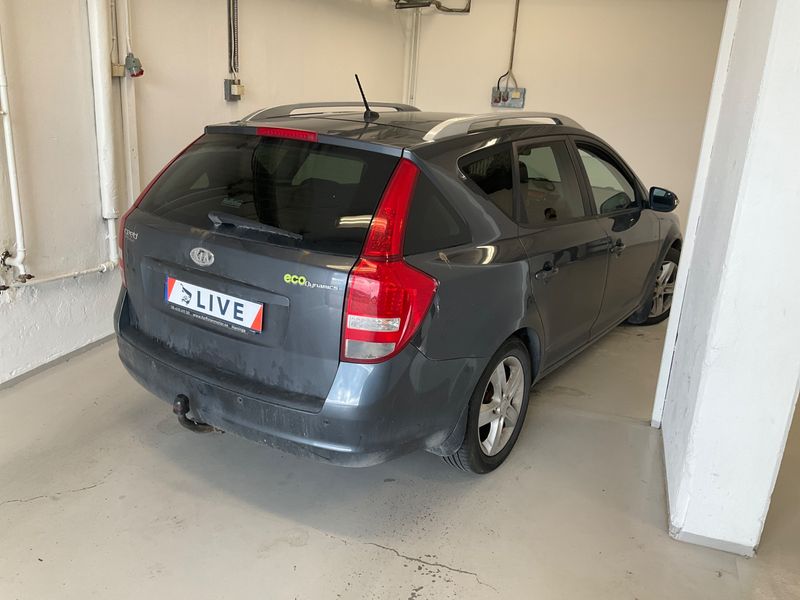 Kia cee'd 1.6 CRDi Active 2012 – снимка 2