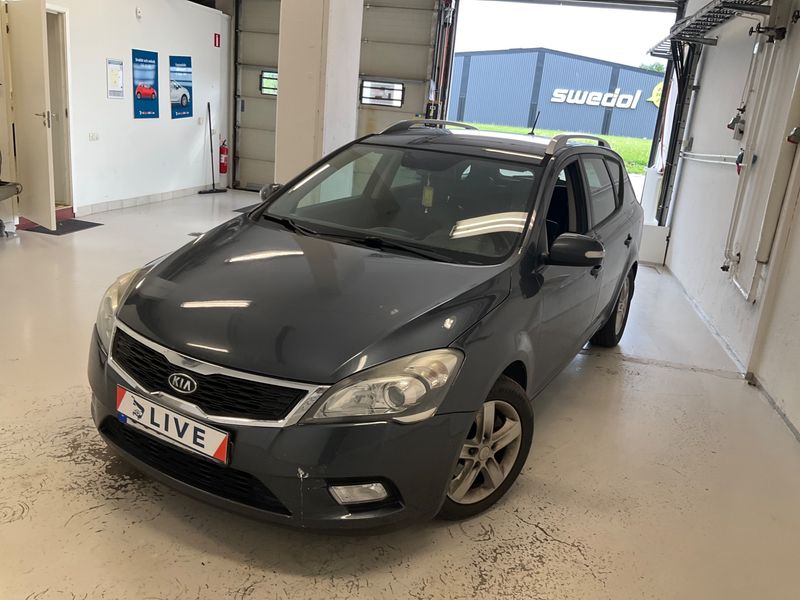 Kia cee'd 1.6 CRDi Active 2012 – снимка 1