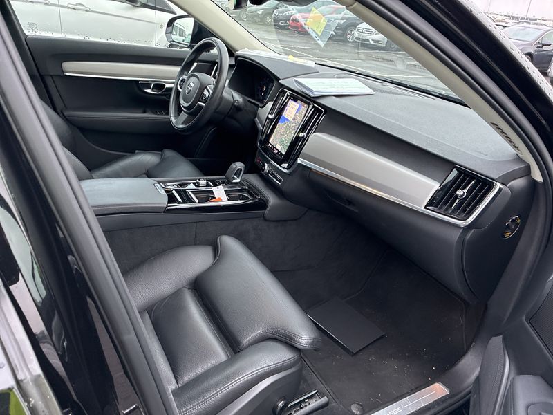 Volvo V90 2.0 T6 Plug-in Hybrid Inscription Expression AWD 2021 – снимка 10