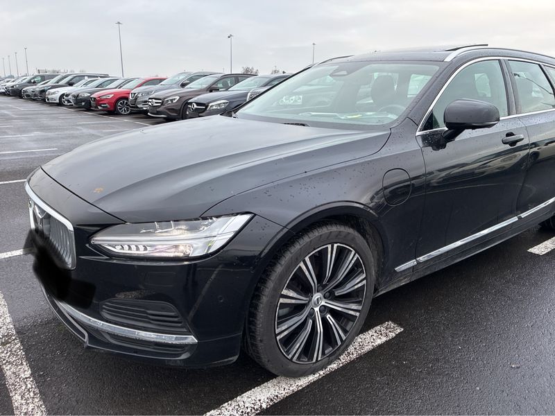 Volvo V90 2.0 T6 Plug-in Hybrid Inscription Expression AWD 2021 – снимка 2