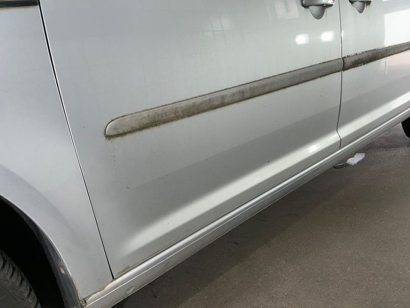 Volkswagen Caddy 2.0 TDI Maxi Trendline BlueMotion Tech 2018 – снимка на щета 40