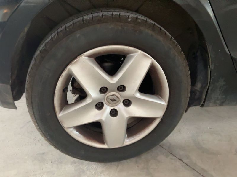 Renault Scenic 1.5 dCi Energy Life 2015 – снимка 9