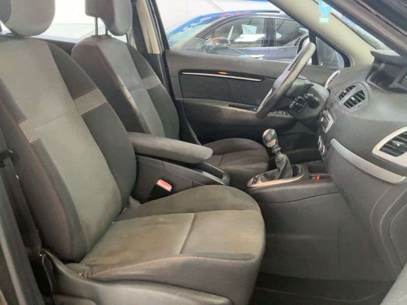 Renault Scenic 1.5 dCi Energy Life 2015 – снимка 16