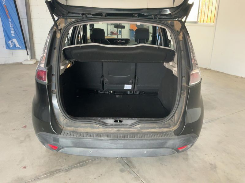 Renault Scenic 1.5 dCi Energy Life 2015 – снимка 15