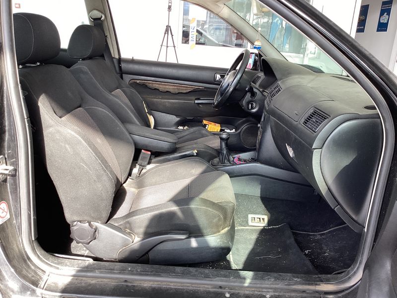 Volkswagen Golf IV 1.9 TDI Highline 2001 – снимка 3