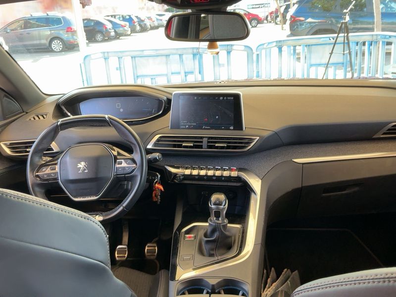 Peugeot 3008 1.6 Blue-HDi GT Line 2017 – снимка 17