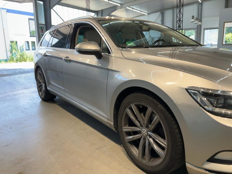 Volkswagen Passat 2.0 TDI Highline BlueMotion Tech 2015 – снимка 12