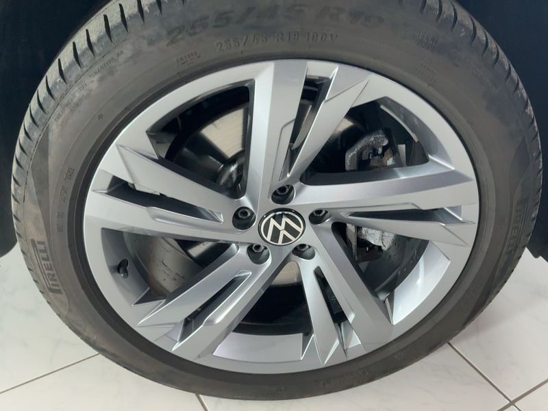 Volkswagen Tiguan 1.4 eHybrid R-Line 2022 – снимка 11