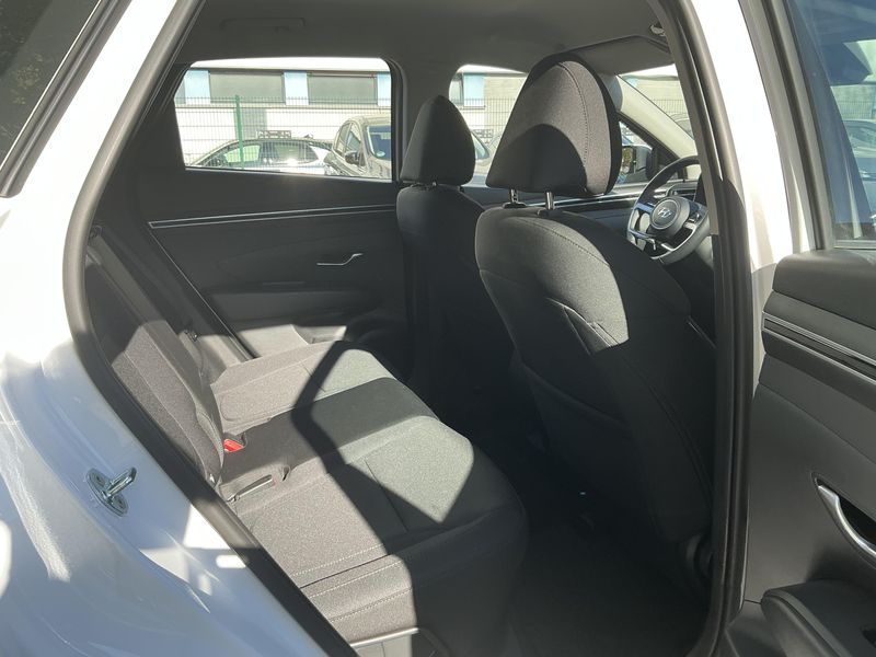 Hyundai Tucson 1.6 T-GDI Select 2WD 2024 – снимка 19
