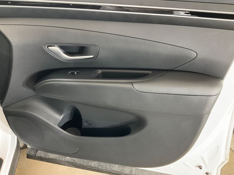 Hyundai Tucson 1.6 T-GDI Select 2WD 2024 – снимка 25