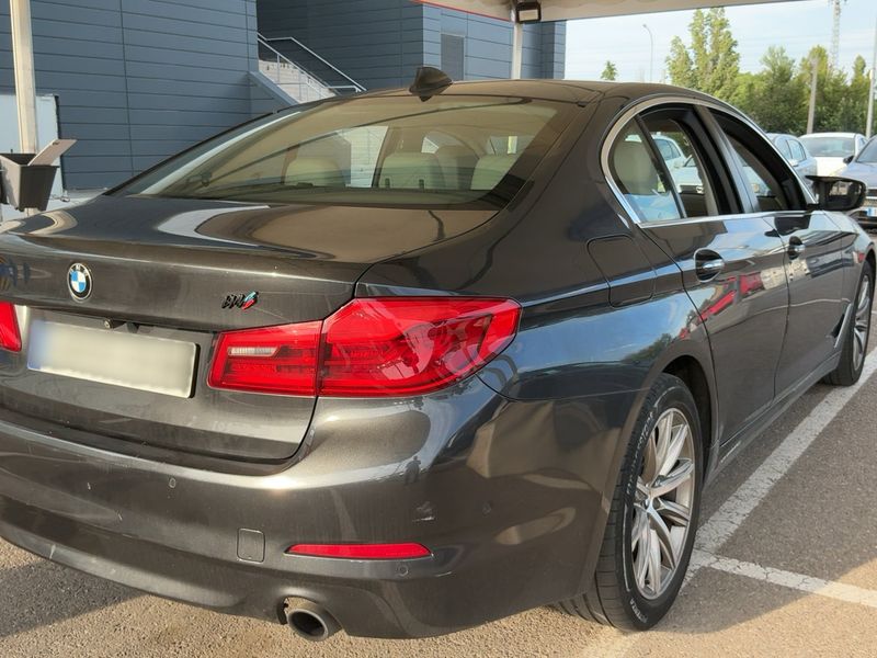 BMW 5er 520i 2019 – снимка 8