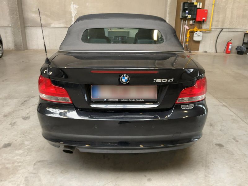 BMW 1er 120d 2010 – снимка 7