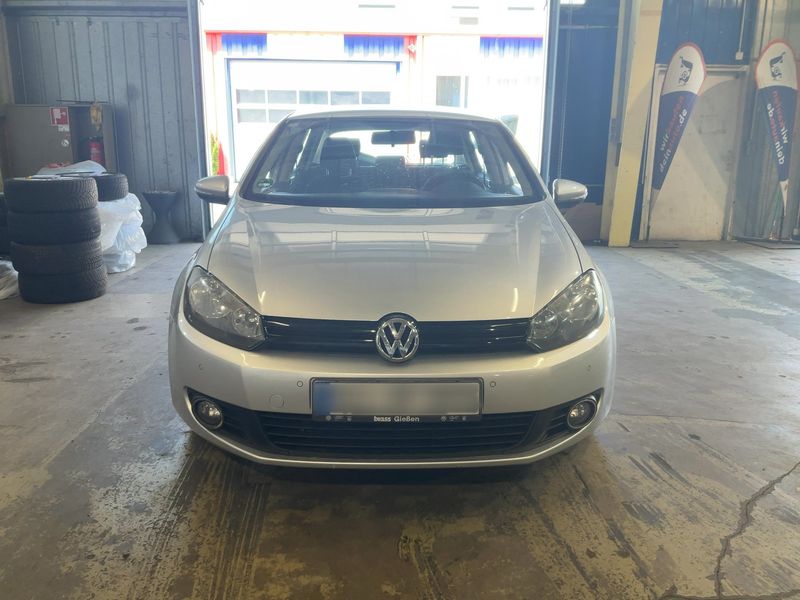 Volkswagen Golf VI 1.6 TDI Trendline BlueMotion Tech 2011 – снимка 9