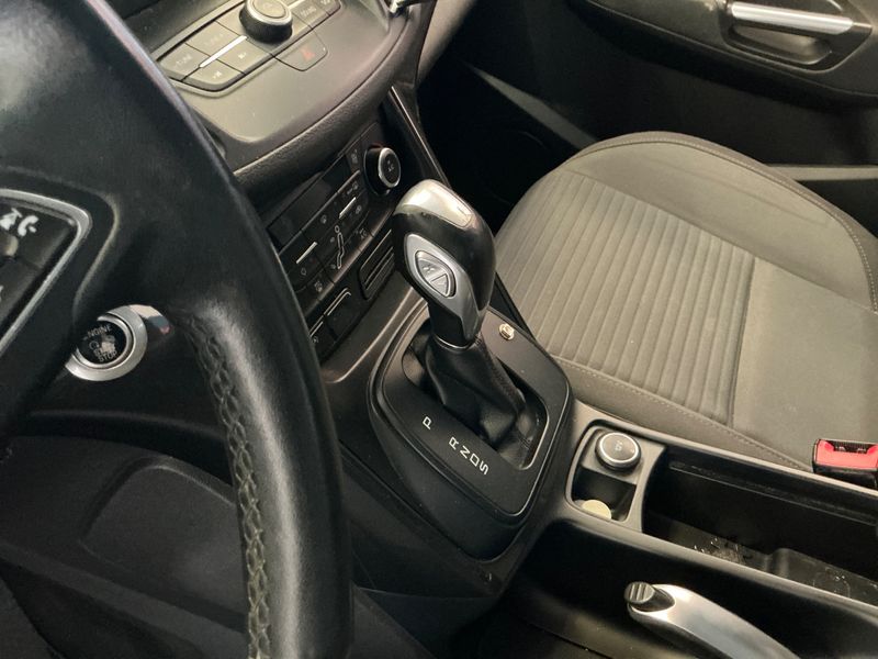 Ford C-Max 1.5 TDCi Titanium 2016 – снимка 25