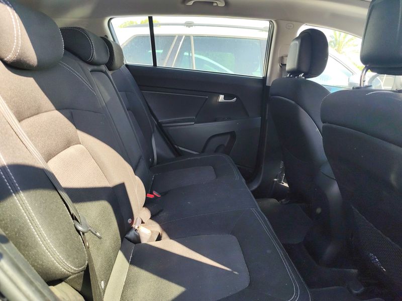 Kia Sportage 1.7 CRDi Drive 4x2 2014 – снимка 14