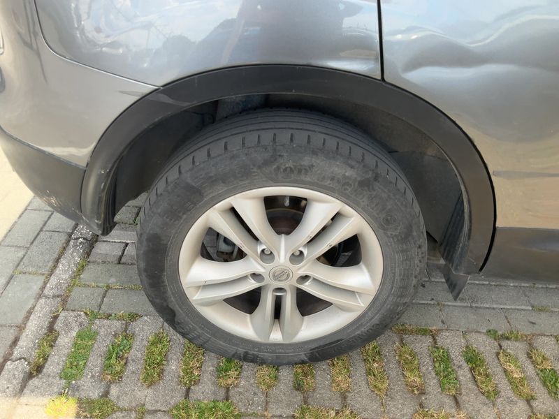 Nissan Qashqai 1.5 Turbodiesel Acenta 2011 – снимка 9