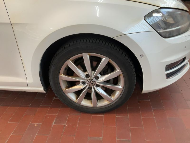 Volkswagen Golf VII 2.0 TDI Highline BlueMotion Tech 2013 – снимка 19