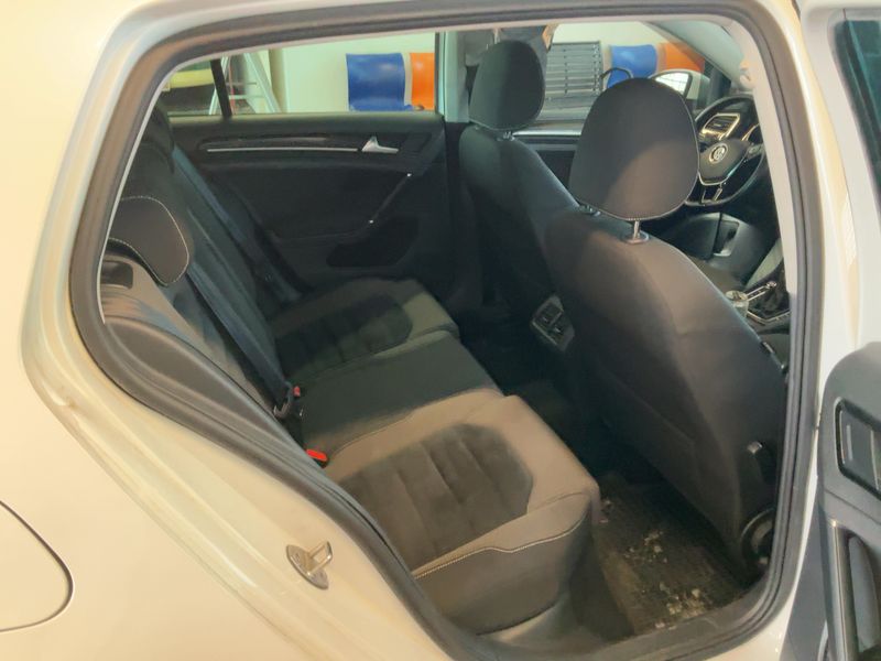 Volkswagen Golf VII 2.0 TDI Highline BlueMotion Tech 2013 – снимка 14