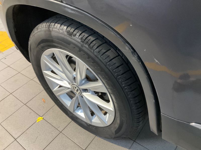 Volkswagen Tiguan 2.0 TDI Sport & Style BlueMotion Tech 2015 – снимка 22
