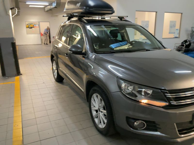 Volkswagen Tiguan 2.0 TDI Sport & Style BlueMotion Tech 2015 – снимка 12