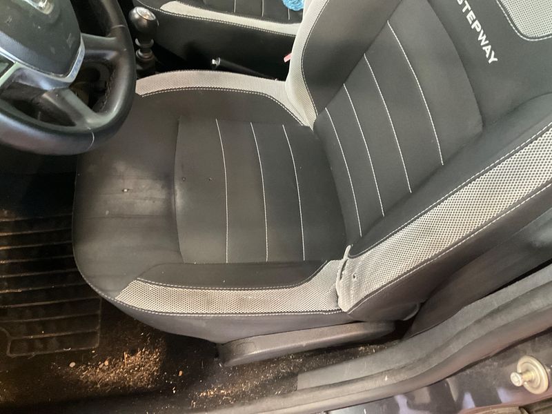 Dacia Lodgy 1.5 Blue dCi Stepway 2019 – снимка 23