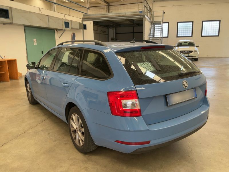 Skoda Octavia 2.0 TDI Ambition 2017 – снимка 3