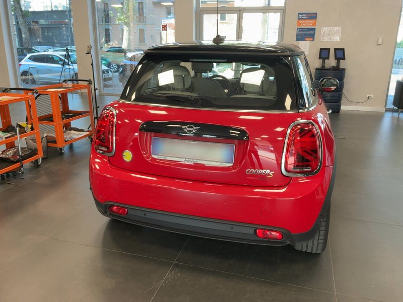 MINI Cooper SE Essential Trim 2023 – снимка 7