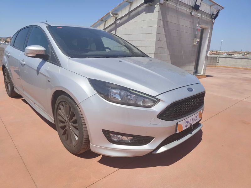 Ford Focus 1.5 TDCi ST-Line 2017 – снимка 6