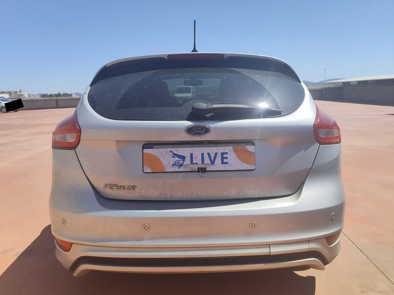 Ford Focus 1.5 TDCi ST-Line 2017 – снимка 4
