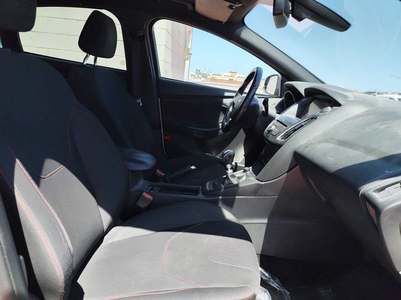 Ford Focus 1.5 TDCi ST-Line 2017 – снимка 10