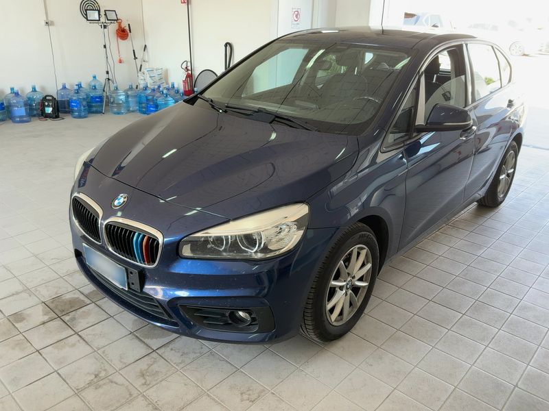 BMW 2er 218d Active Tourer Basis 2015 – снимка 1