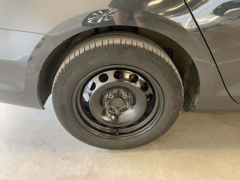Volkswagen Golf VII 1.6 TDI United Start-Stopp 2020 – снимка 9