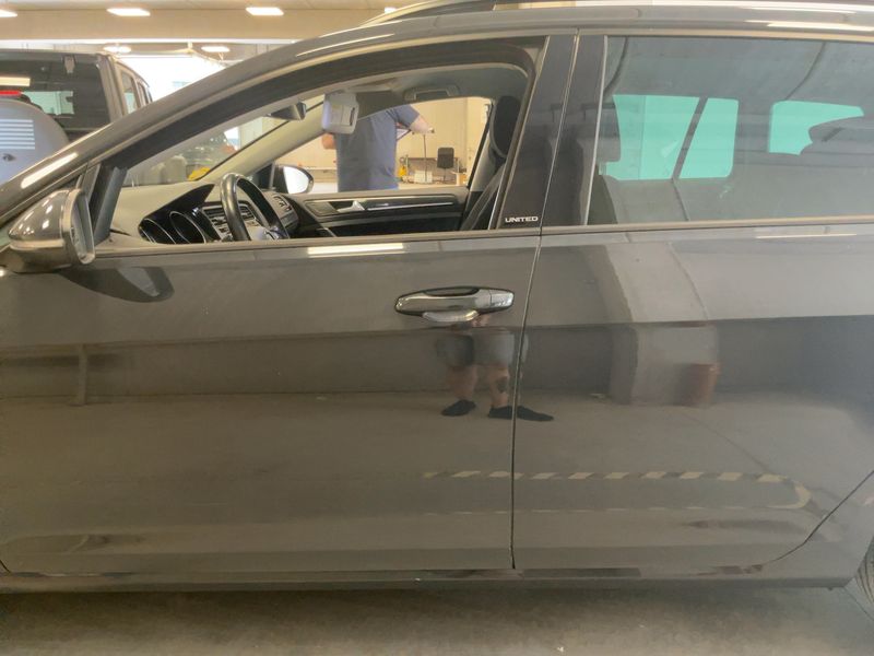 Volkswagen Golf VII 1.6 TDI United Start-Stopp 2020 – снимка 4