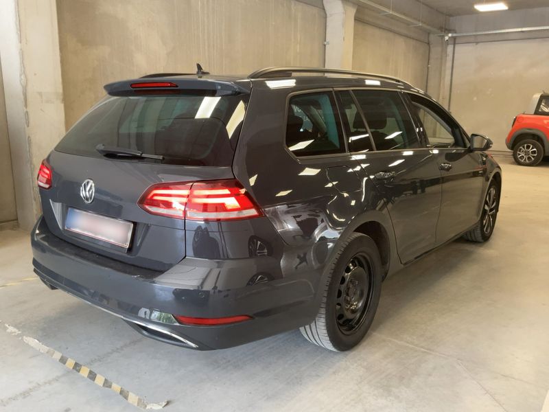 Volkswagen Golf VII 1.6 TDI United Start-Stopp 2020 – снимка 8