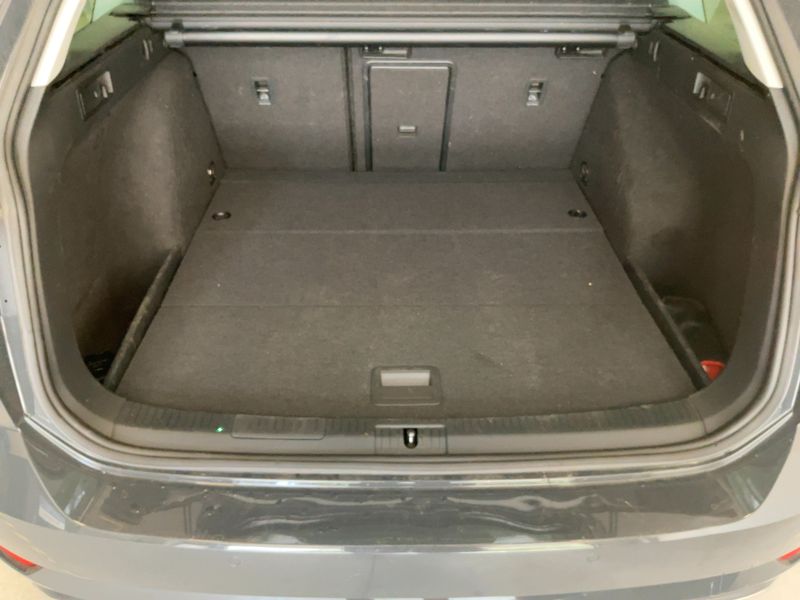 Volkswagen Golf VII 1.6 TDI United Start-Stopp 2020 – снимка 16