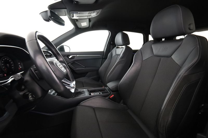 Audi Q3 35 TDI S line 2022 – снимка 16
