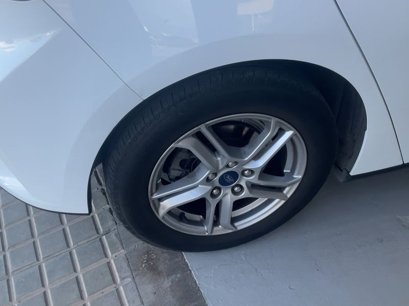 Ford Focus 1.5 TDCi EcoBlue Trend Plus 2019 – снимка 9