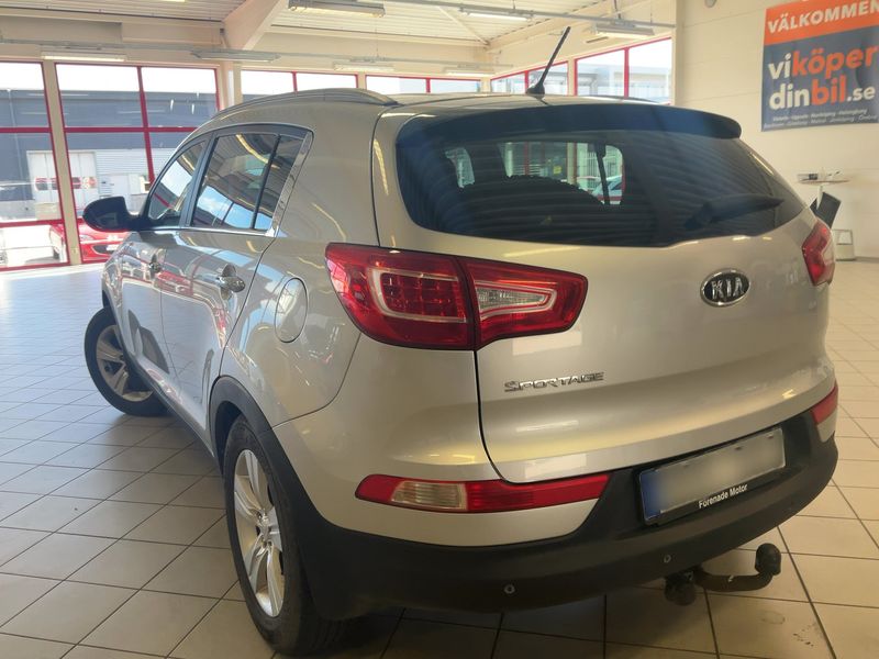 Kia Sportage 1.6 GDI Attract 2WD 2012 – снимка 6