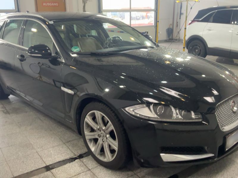Jaguar XF 3.0 D V6 2014 – снимка 12