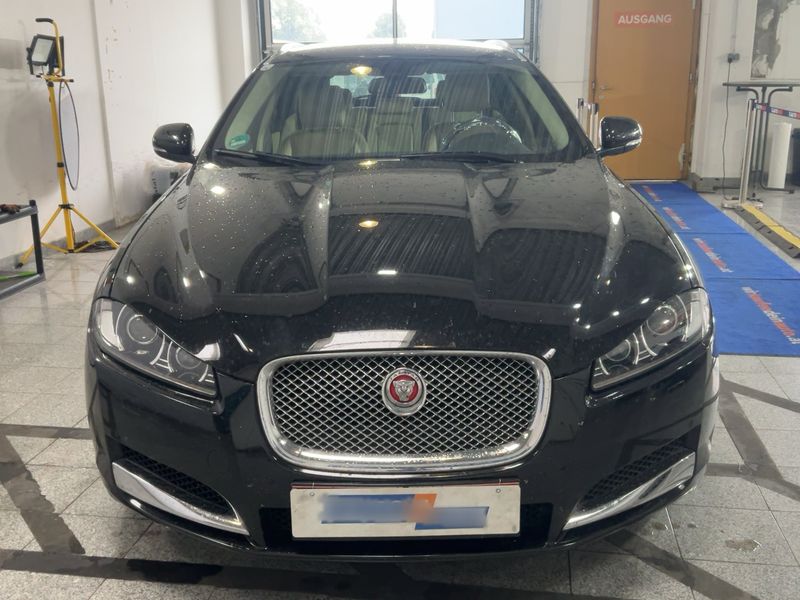 Jaguar XF 3.0 D V6 2014 – снимка 14